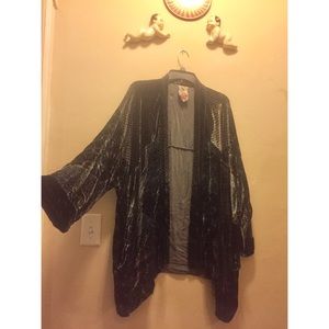 Gorgeous velvet kimono robe